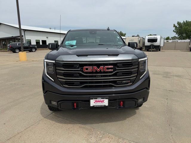 2023 GMC Sierra 1500 AT4 Short Box