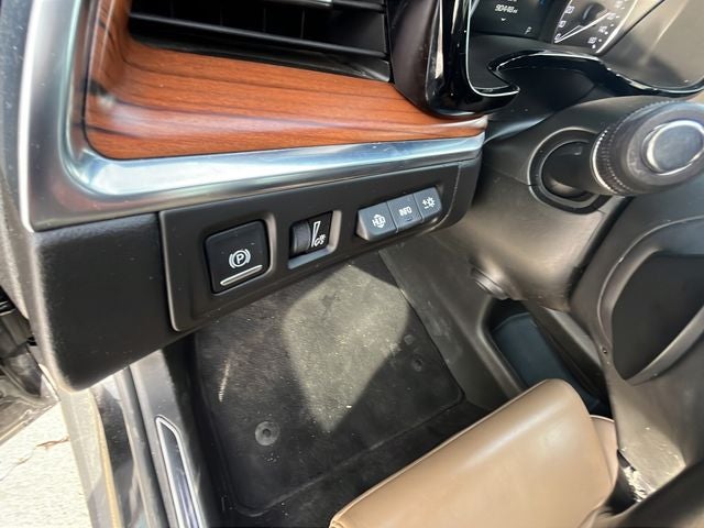 2017 Cadillac XT5 Platinum