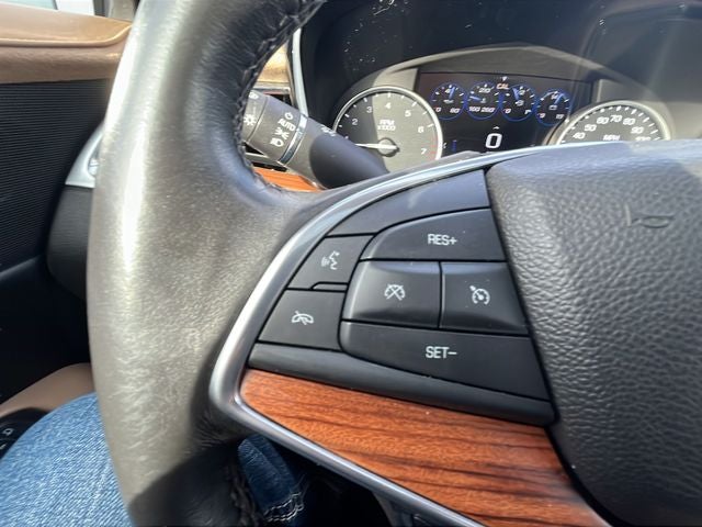 2017 Cadillac XT5 Platinum