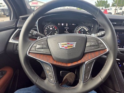 2025 Cadillac XT5 Sport