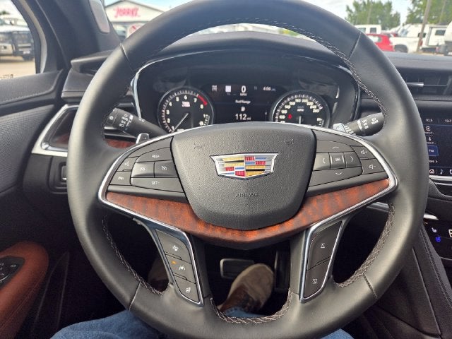 2025 Cadillac XT5 Sport