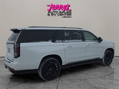 2023 Cadillac Escalade ESV Sport Platinum