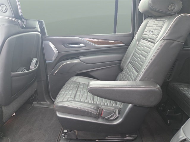 2023 Cadillac Escalade ESV Sport Platinum