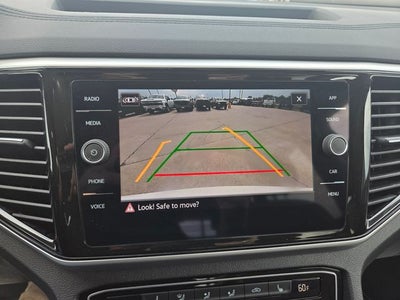 2022 Volkswagen Atlas 3.6L V6 SE w/Technology