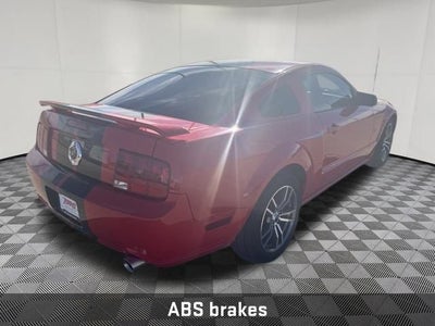 2005 Ford Mustang GT Premium