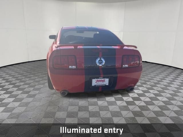 2005 Ford Mustang GT Premium