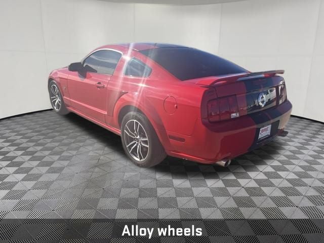 2005 Ford Mustang GT Premium