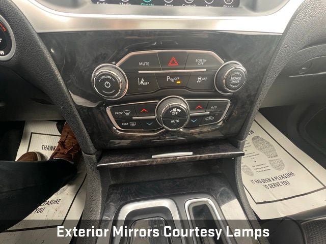 2019 Chrysler 300 Limited