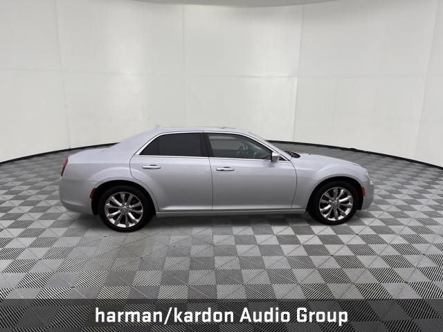 2019 Chrysler 300 Limited