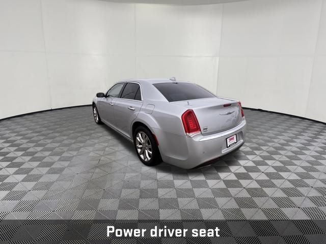 2019 Chrysler 300 Limited