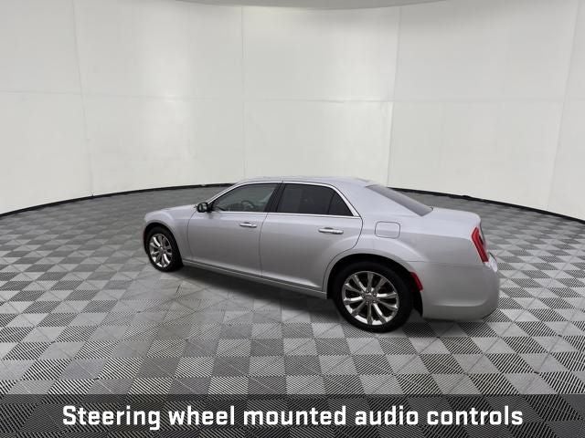 2019 Chrysler 300 Limited