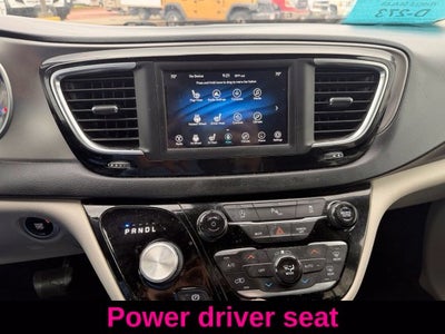 2020 Chrysler Pacifica Touring L