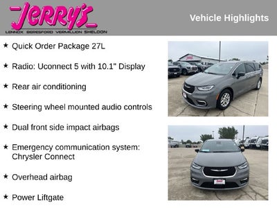 2025 Chrysler Pacifica Select