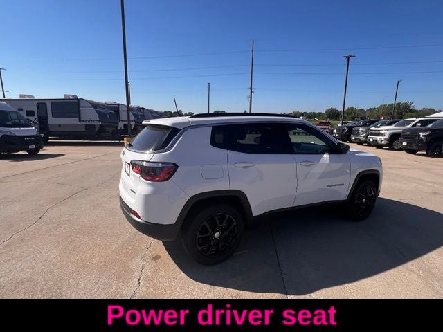 2023 Jeep Compass Latitude Lux