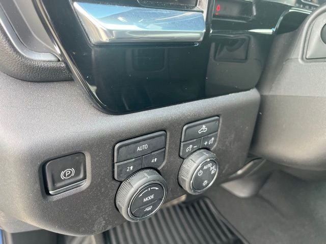 2023 Chevrolet Silverado 1500 LT LT1