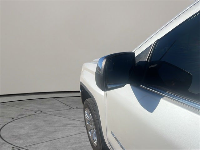 2017 GMC Sierra 1500 SLT Short Box