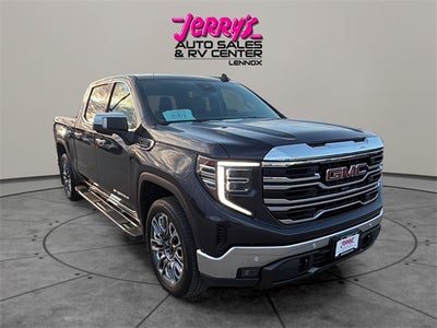 2022 GMC Sierra 1500 SLT