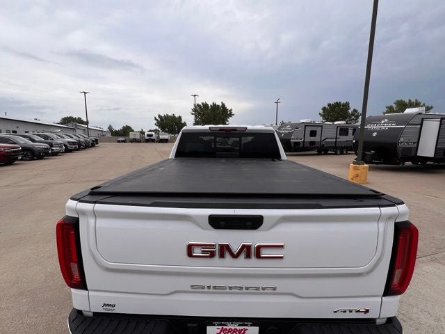 2022 GMC Sierra 1500 AT4