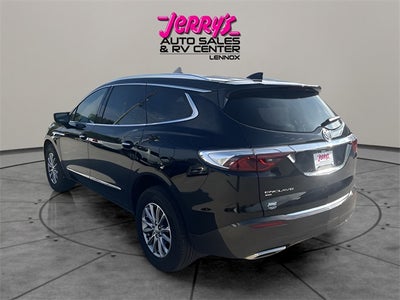 2023 Buick Enclave Essence