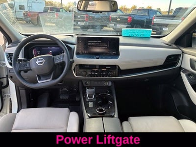 2025 Nissan Rogue SL