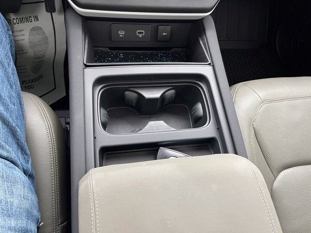 2023 Land Rover Defender 90 S